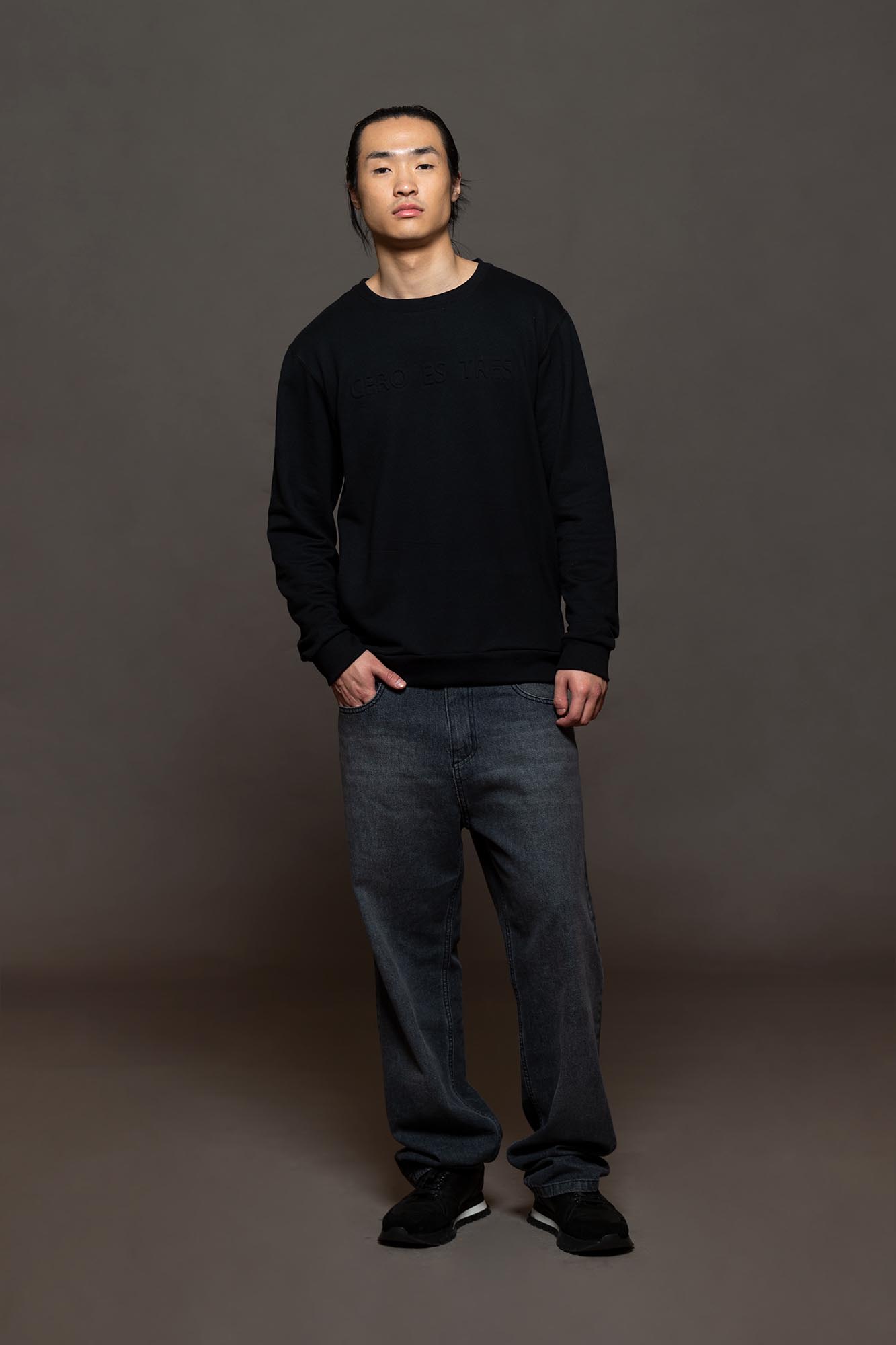 8012NE - BUZO CAPUCCINO NEGRO